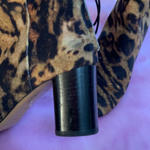 Isabel Marant RITZA leopard print ankle boots - Picture 12 of 16